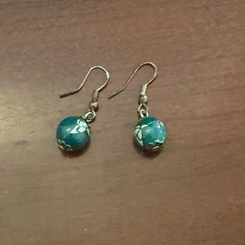 Delicate dangly earrings, set of 4 - Picture 6 of 9